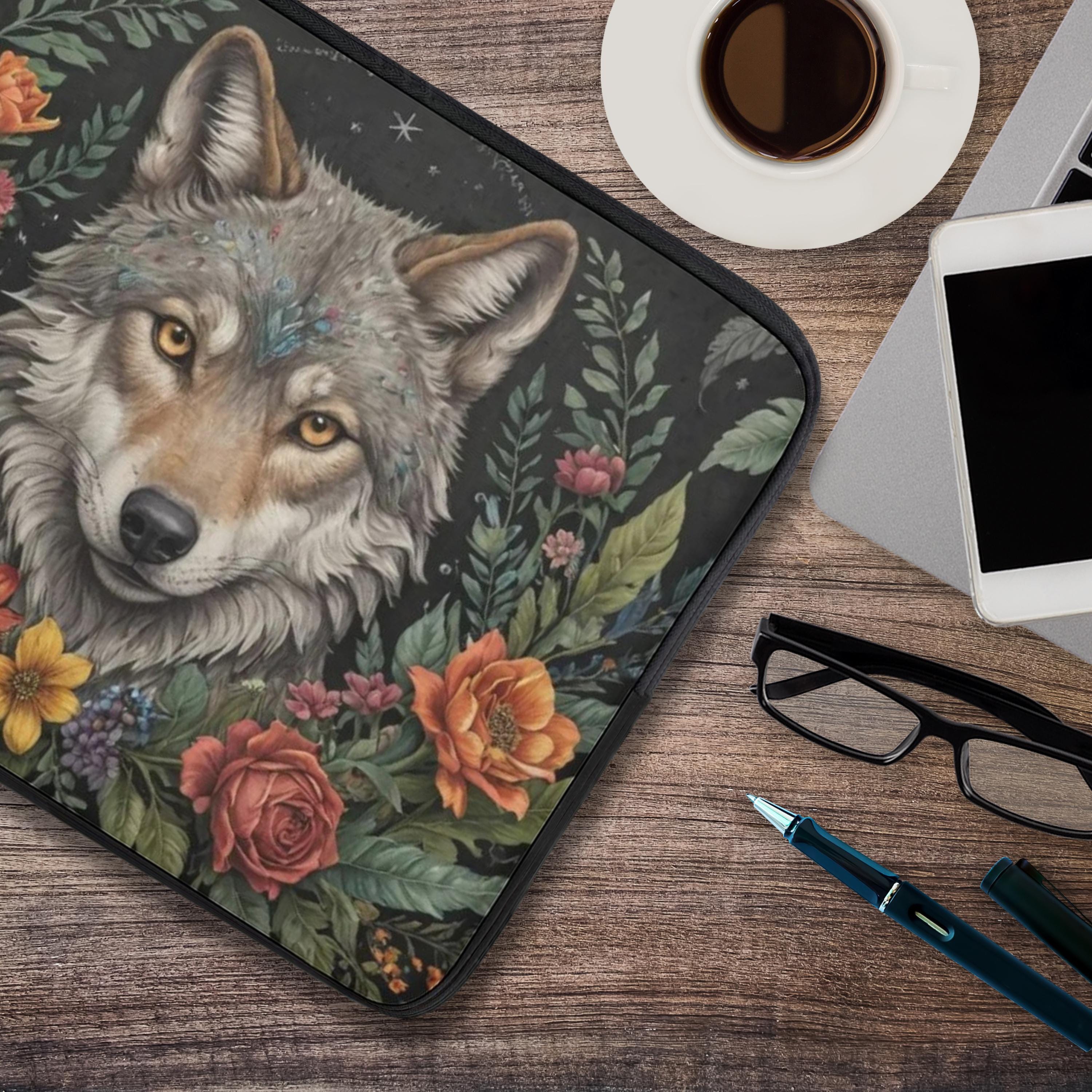 Wolf Laptop Sleeve