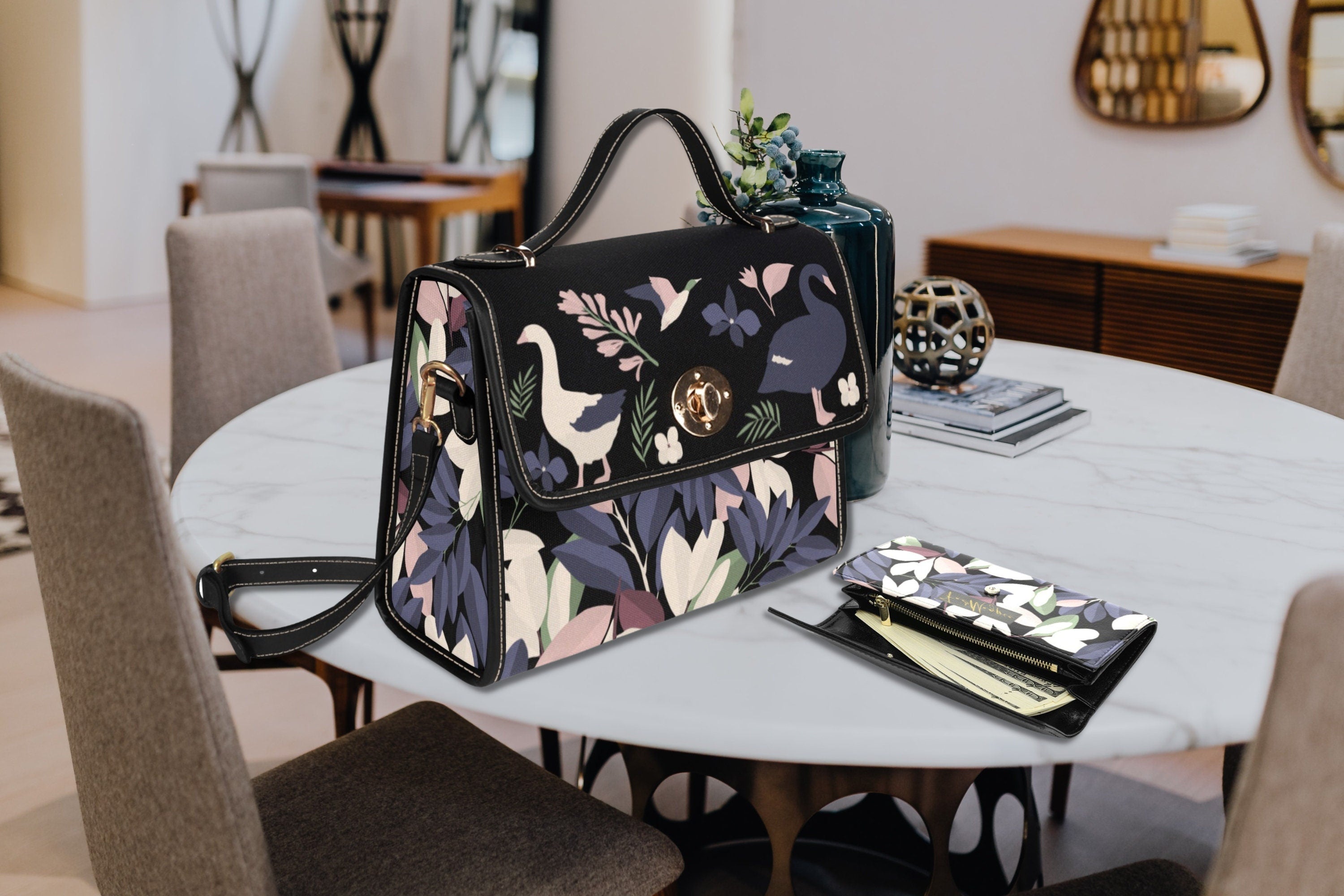 Oiseaux et Fleurs Satchel Bag