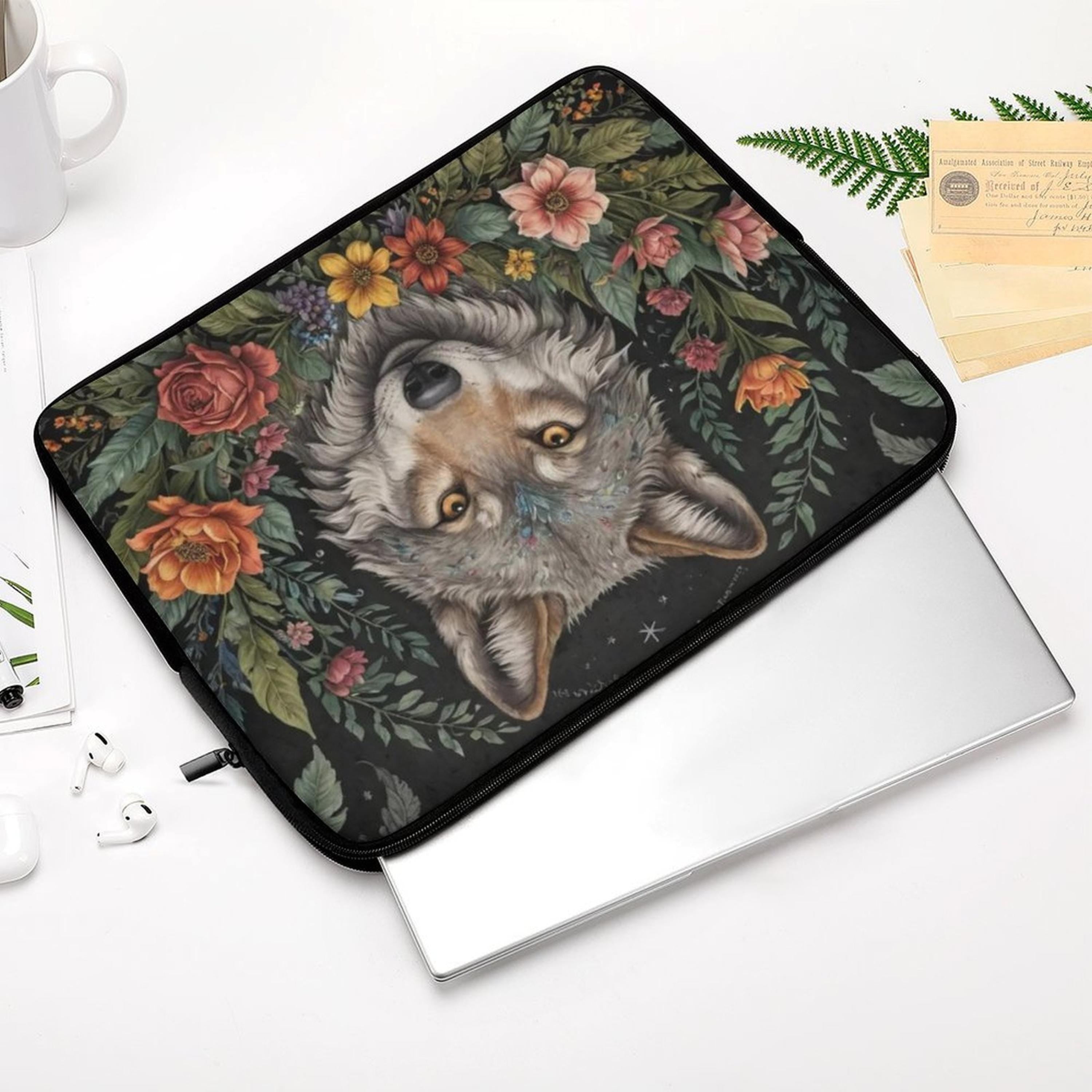 Wolf Laptop Sleeve