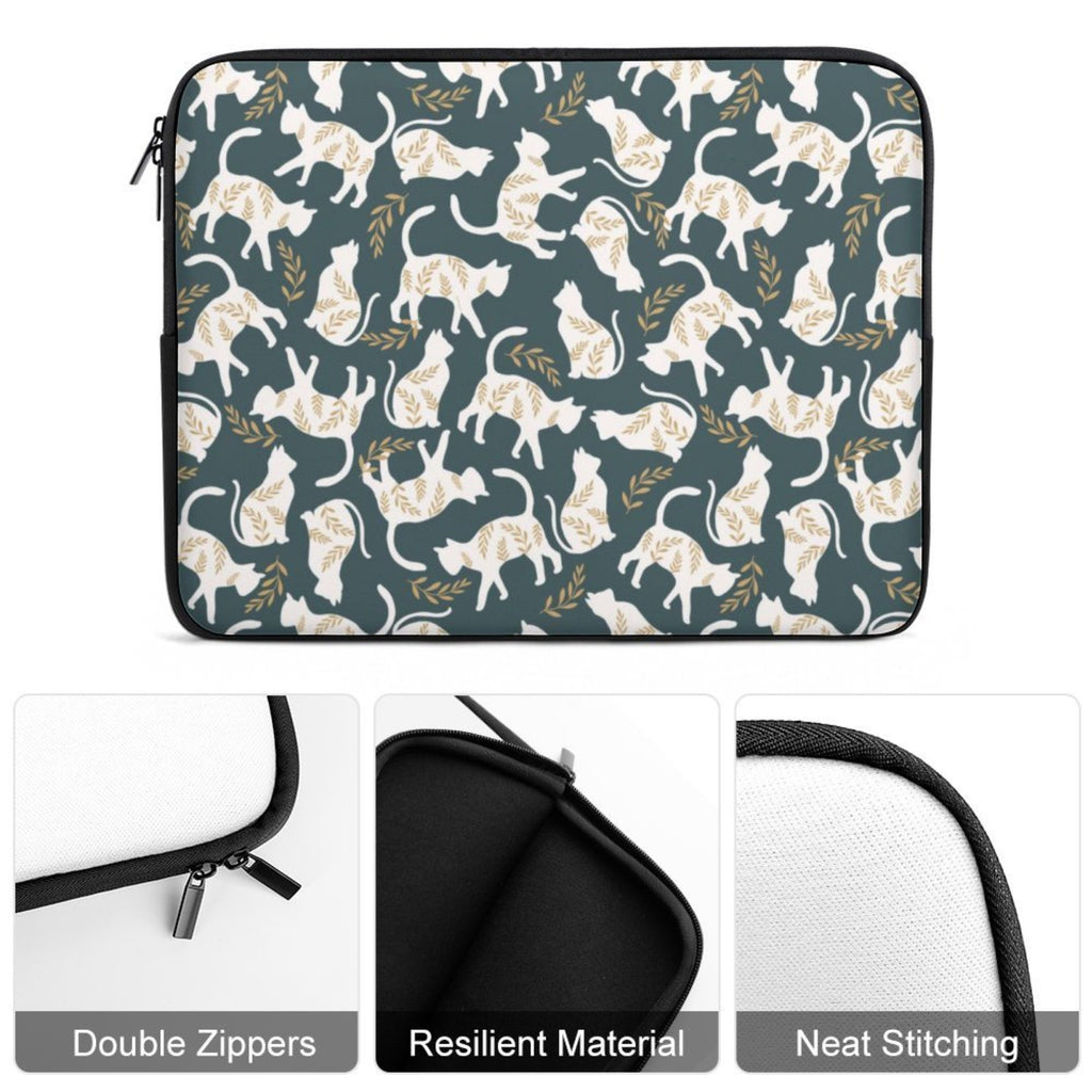 White Cats Laptop Sleeve